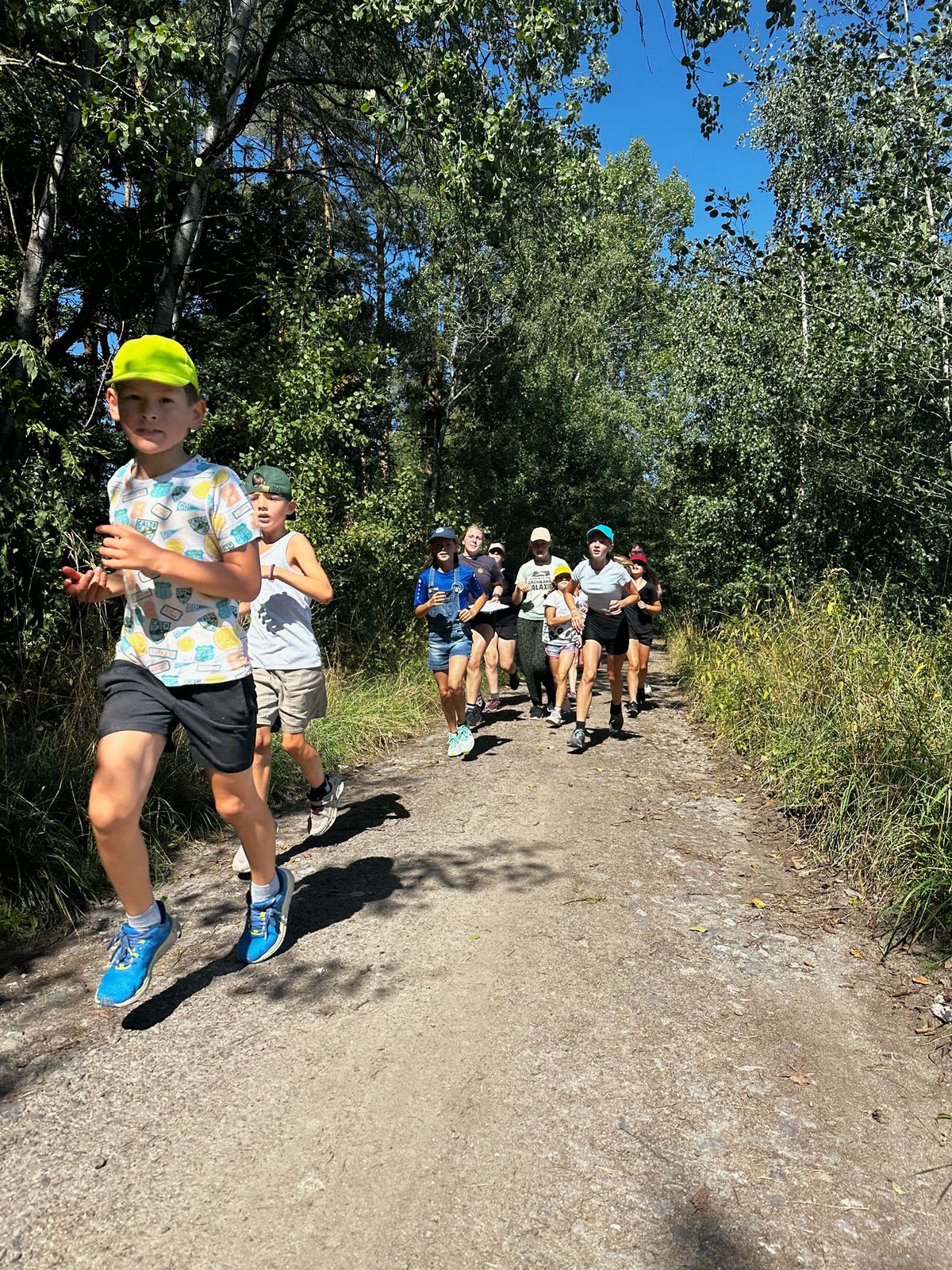 Pirátské posádky házejí kostkami